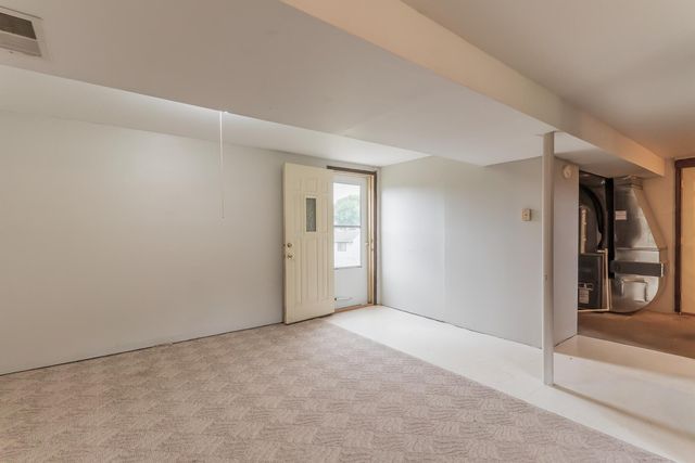 12 PINEHURST Circle, Glenwood, IA 51534