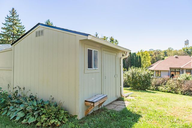 12 PINEHURST Circle, Glenwood, IA 51534