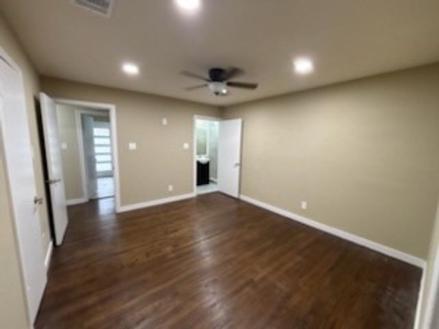 1570 Sutter Street, Dallas, TX 75216