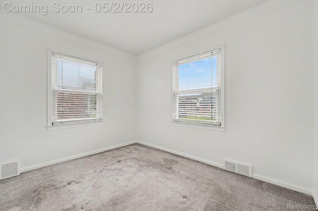30729 Alger Street, Madison Heights, MI 48071