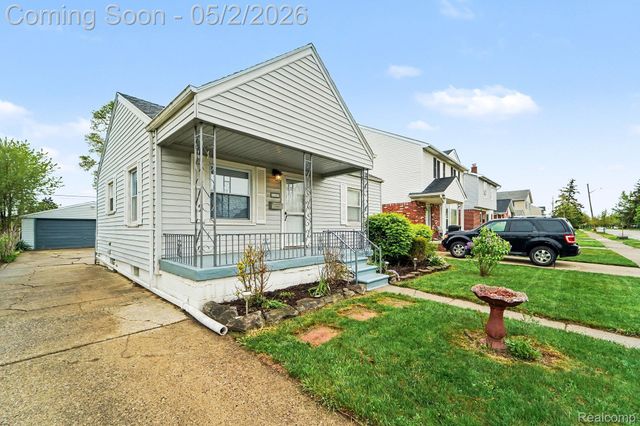 30729 Alger Street, Madison Heights, MI 48071