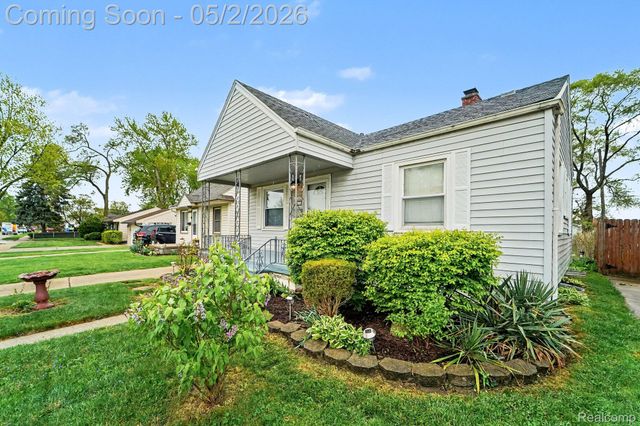 30729 Alger Street, Madison Heights, MI 48071