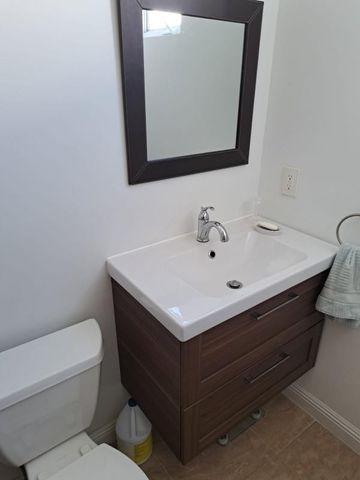 711 SE 16th Court, Fort Lauderdale, FL 33316