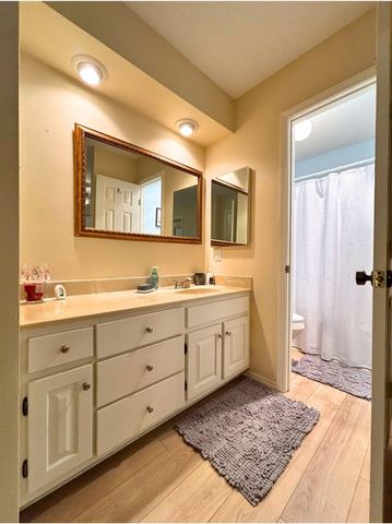 4 Tenkiller Trail, Cherokee Village, AR 72529