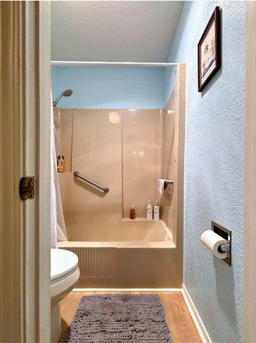 4 Tenkiller Trail, Cherokee Village, AR 72529