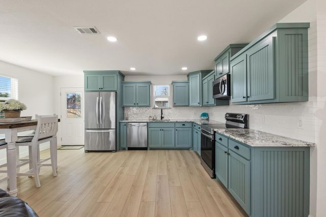 61 Lee Boulevard, Pottsboro, TX 75076