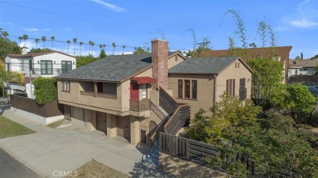 3760 Dover Street, Los Angeles, CA 90039