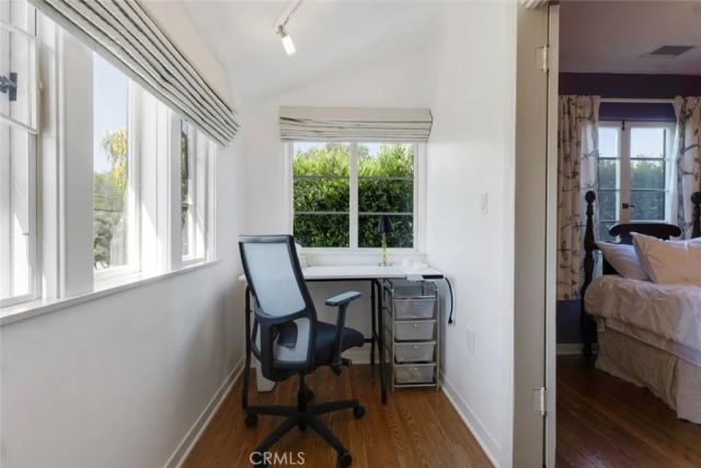 3760 Dover Street, Los Angeles, CA 90039