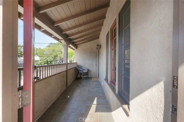 3760 Dover Street, Los Angeles, CA 90039