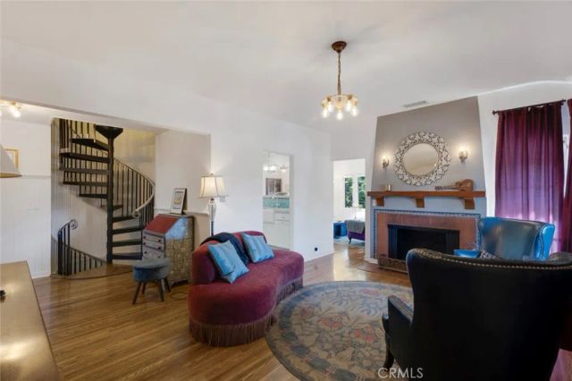 3760 Dover Street, Los Angeles, CA 90039