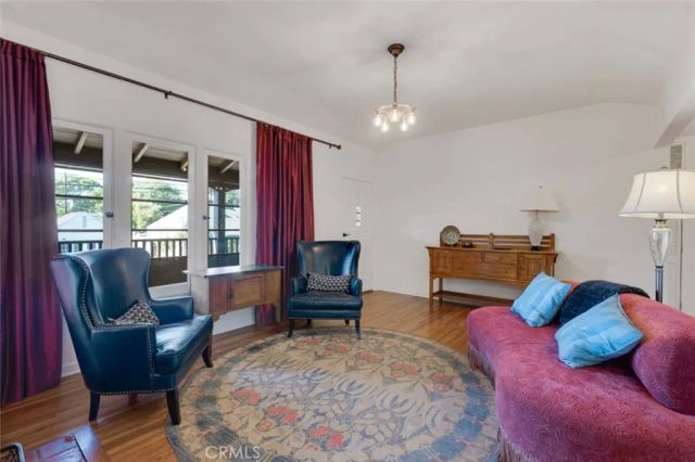 3760 Dover Street, Los Angeles, CA 90039