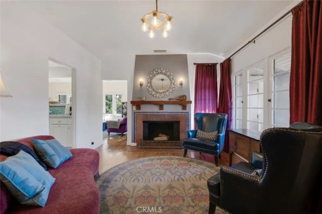 3760 Dover Street, Los Angeles, CA 90039