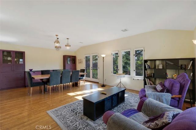 3760 Dover Street, Los Angeles, CA 90039