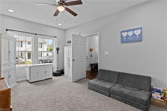 12 Cushing ST, Portsmouth, VA 23702