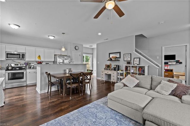 12 Cushing ST, Portsmouth, VA 23702