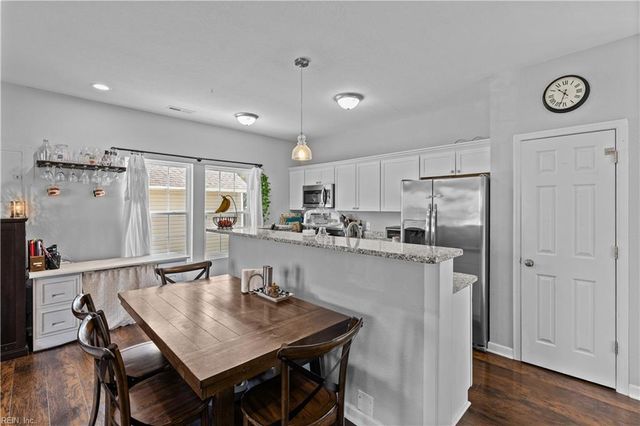 12 Cushing ST, Portsmouth, VA 23702