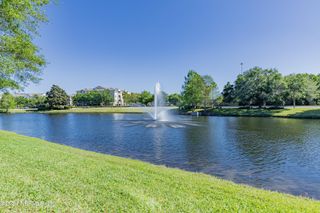 7800 POINT MEADOWS Drive 1232, Jacksonville, FL 32256