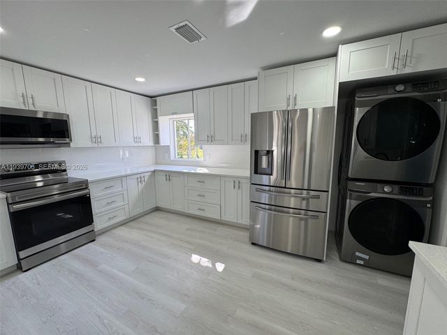14441 Pine Lily Drive, Fort Myers, FL 33908