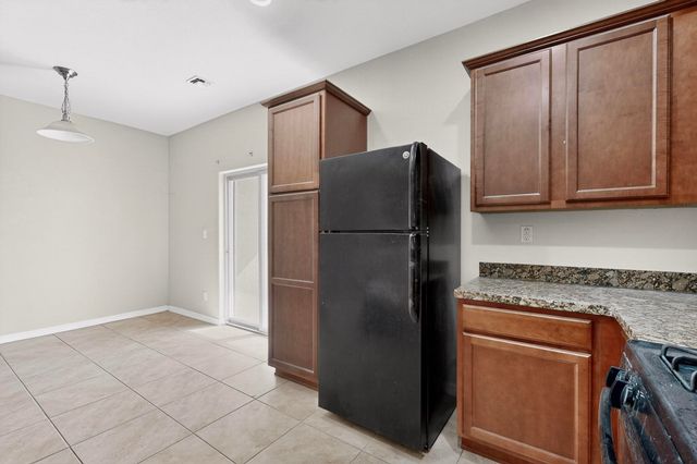 30 La Resolana Avenue, Rio Rancho, NM 87144