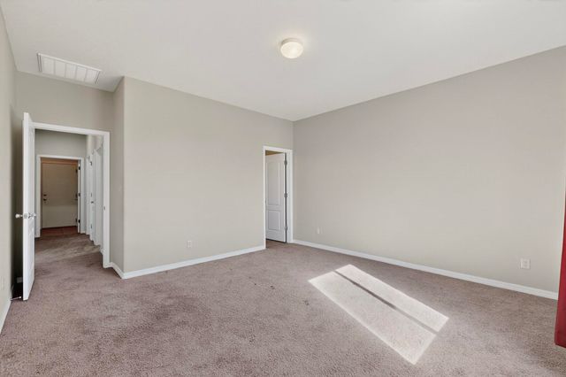 30 La Resolana Avenue, Rio Rancho, NM 87144