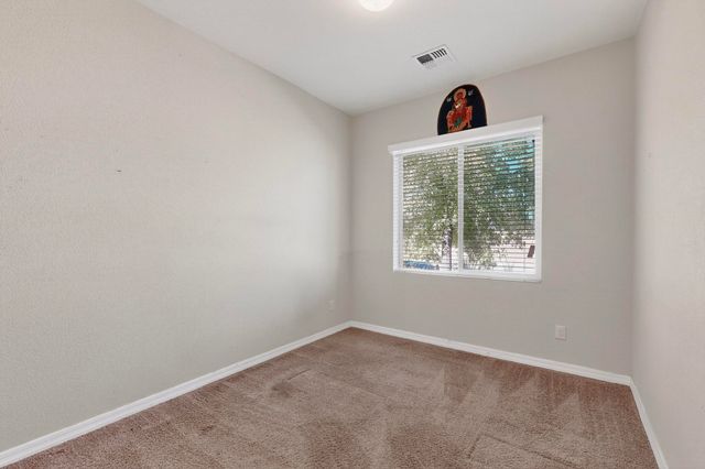 30 La Resolana Avenue, Rio Rancho, NM 87144