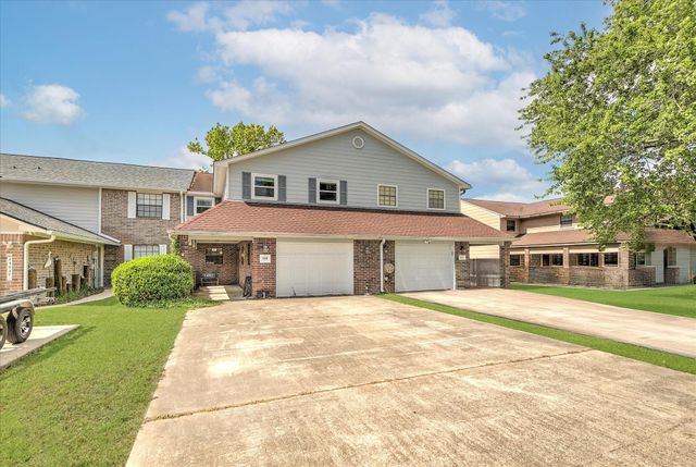 13239 Bluff View Drive, Willis, TX 77318