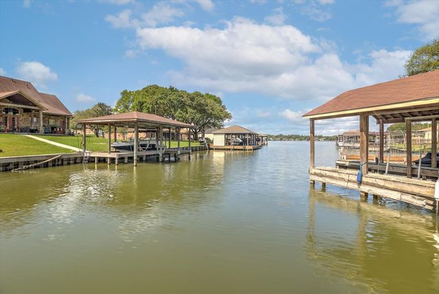 13239 Bluff View Drive, Willis, TX 77318