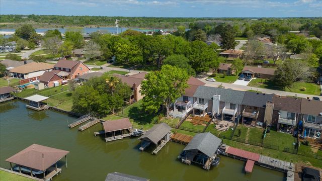 13239 Bluff View Drive, Willis, TX 77318