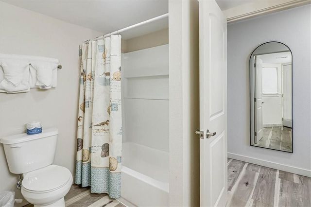 800 Sandcastle Dr 106, Port Aransas, TX 78373