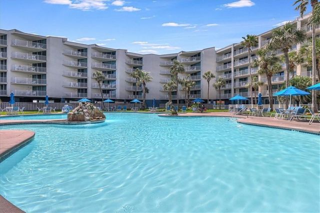 800 Sandcastle Dr 106, Port Aransas, TX 78373