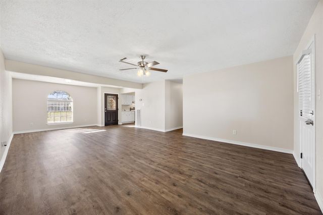 14030 Montaigne Drive, Cypress, TX 77429