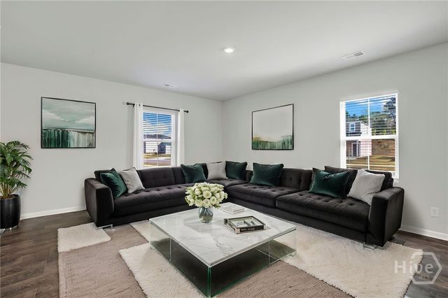 100 Amethyst Drive, Bloomingdale, GA 31302