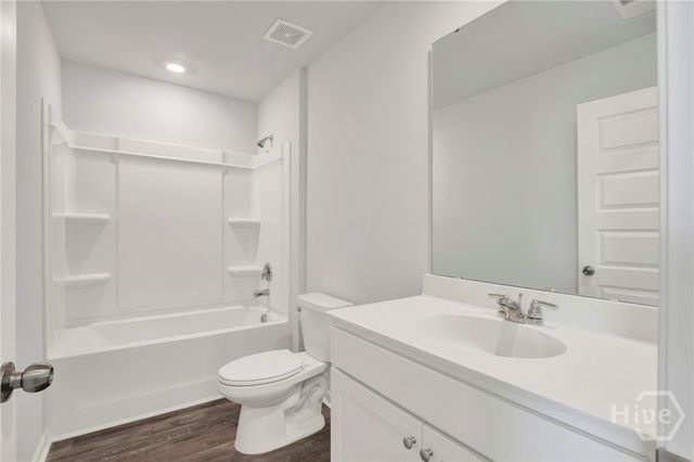 100 Amethyst Drive, Bloomingdale, GA 31302