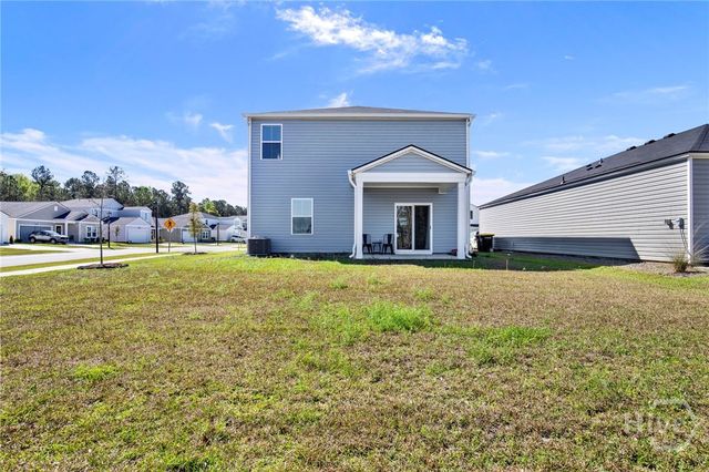 100 Amethyst Drive, Bloomingdale, GA 31302