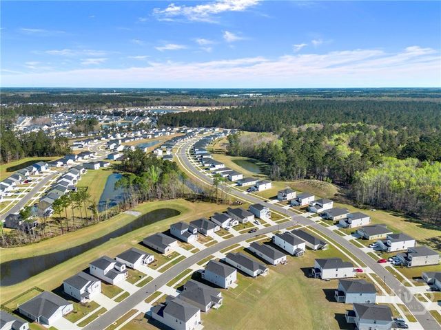 100 Amethyst Drive, Bloomingdale, GA 31302