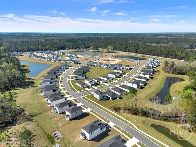 100 Amethyst Drive, Bloomingdale, GA 31302