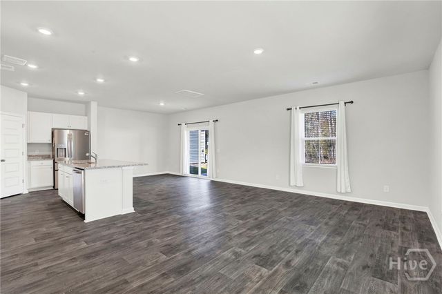 100 Amethyst Drive, Bloomingdale, GA 31302