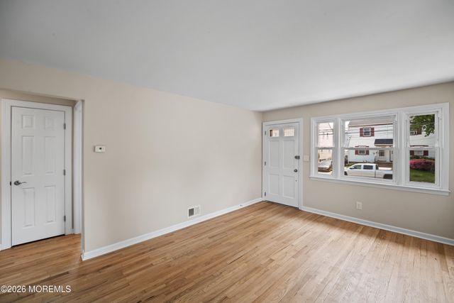 813 Union Street, Linden, NJ 07036