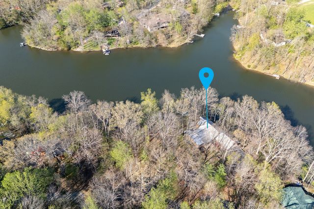 5 Lake Shore Court, Carbondale, IL 62902