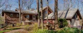 5 Lake Shore Court, Carbondale, IL 62902
