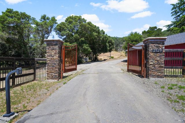 2129 Rockville Rd, Fairfield, CA 94534