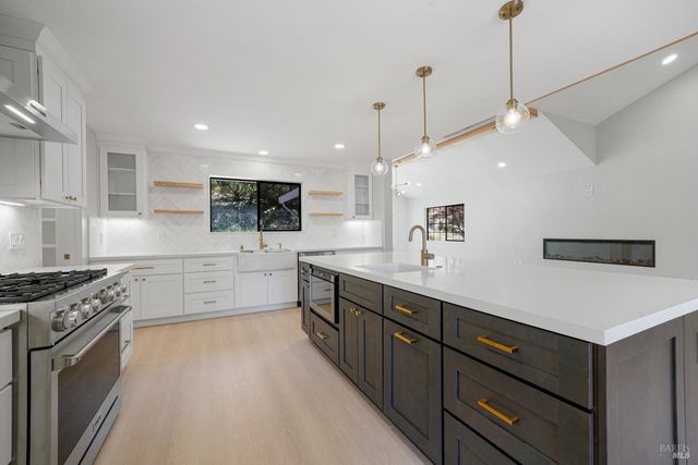 2129 Rockville Rd, Fairfield, CA 94534