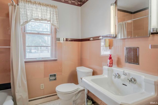 906 Windsor Drive, West Lafayette, IN 47906