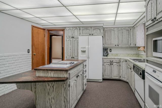 906 Windsor Drive, West Lafayette, IN 47906