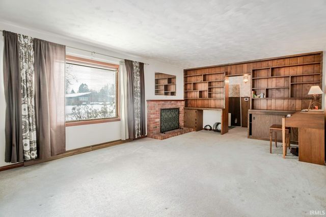 906 Windsor Drive, West Lafayette, IN 47906