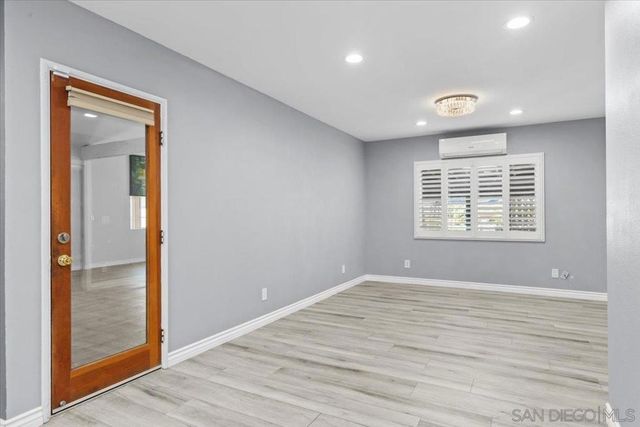 7216 Pearson St, La Mesa, CA 91941