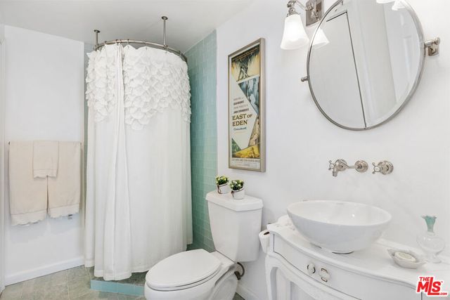 11924 WHITEWATER Lane, Malibu, CA 90265