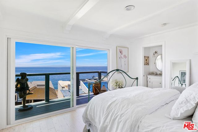 11924 WHITEWATER Lane, Malibu, CA 90265