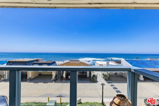 11924 WHITEWATER Lane, Malibu, CA 90265