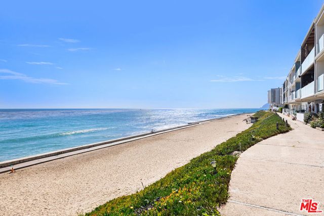 11924 WHITEWATER Lane, Malibu, CA 90265